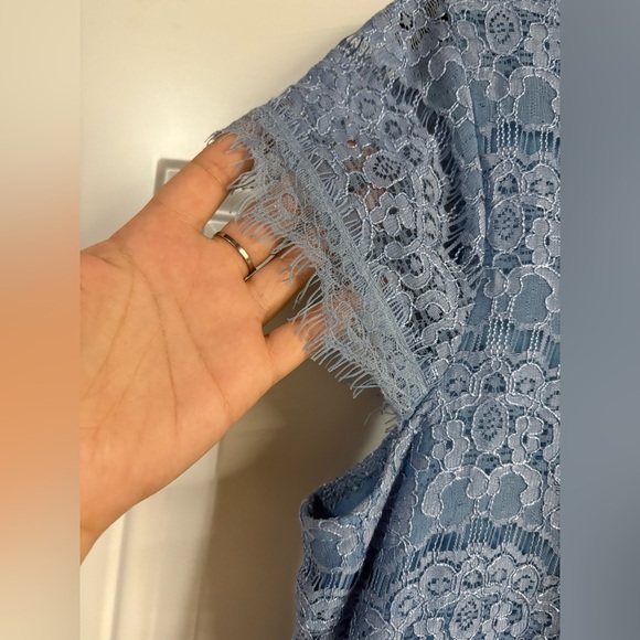 Blue Lace Women Top✨ - Picture 3 of 7